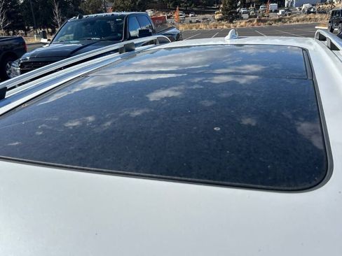 Used 2016 Volvo XC90 T6 Momentum image 5