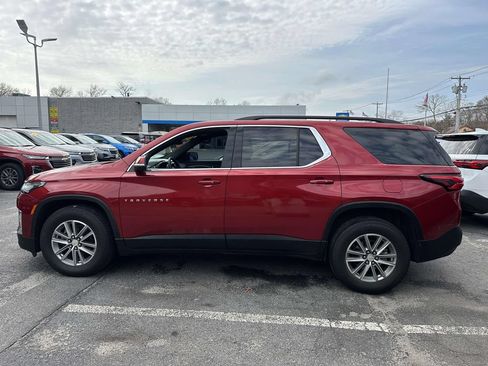 Used 2023 Chevrolet Traverse LT AWD/4WD image 4