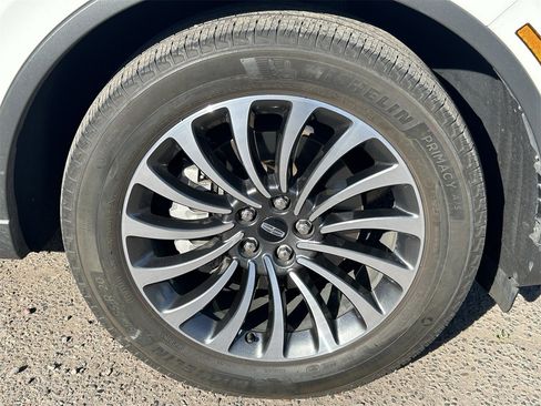 Used 2022 Lincoln Aviator Reserve w/ Equipment Group 201A image 7