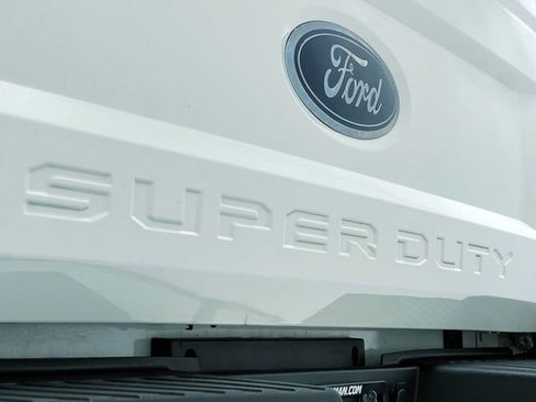 Used 2018 Ford F250 Lariat w/ Lariat Ultimate Package image 45