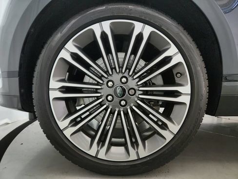 Used 2024 Land Rover Range Rover Velar Dynamic SE AWD/4WD image 34