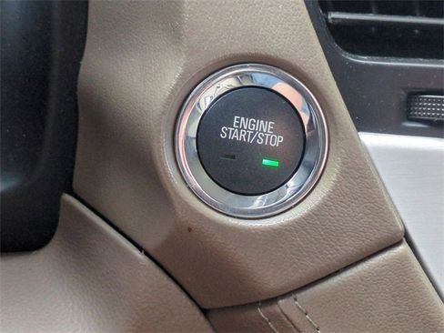 Used 2018 GMC Yukon SLT w/ HD Trailering Package image 26