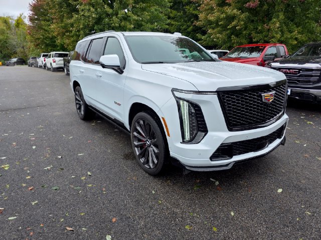 Used 2026 Cadillac Escalade V AWD/4WD image 5