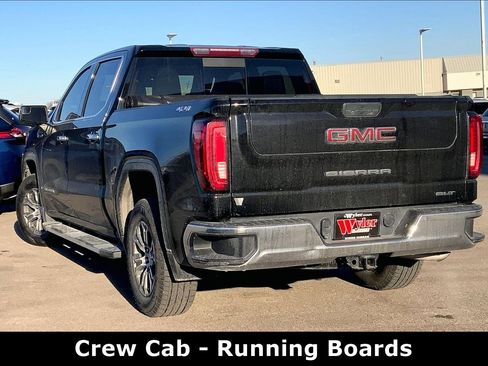 Used 2021 GMC Sierra 1500 SLT image 11