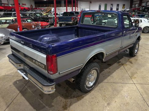Used 1995 Ford F350 XLT 2dr 4WD Standard Cab LB image 17