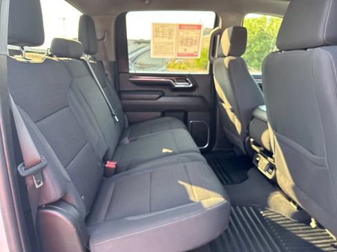 Used 2024 Chevrolet Silverado 2500 LT w/ Convenience Package AWD/4WD image 32