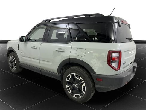 Used 2024 Ford Bronco Sport Outer Banks w/ Tech Package image 3