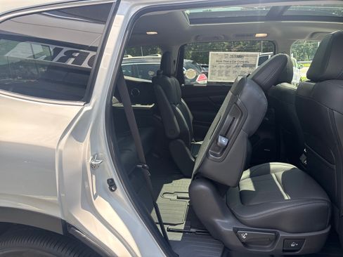 New 2026 Subaru Ascent Limited AWD/4WD image 46