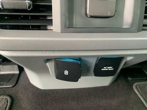 Used 2024 Ford F150 XLT w/ Mobile Office Package image 25