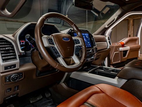 Used 2022 Ford F350 King Ranch w/ King Ranch Ultimate Package image 13