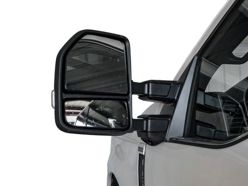 Used 2019 Ford F250 Platinum w/ Platinum Ultimate Package image 38