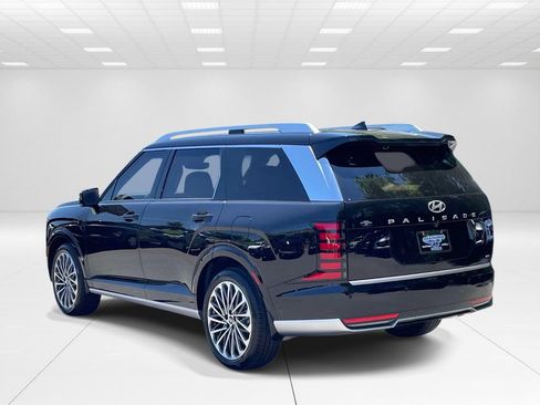 Certified 2026 Hyundai Palisade Calligraphy AWD/4WD image 4