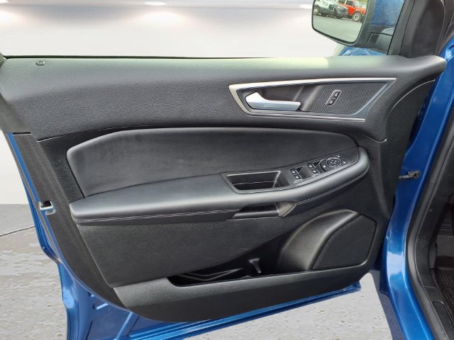 Used 2024 Ford Edge SEL w/ Convenience Package AWD/4WD image 17