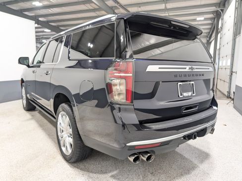 Used 2021 Chevrolet Suburban High Country AWD/4WD image 5