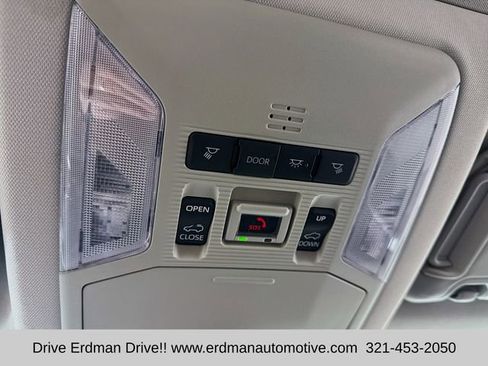 Used 2025 Toyota RAV4 Limited w/ Advanced Technology Package image 18