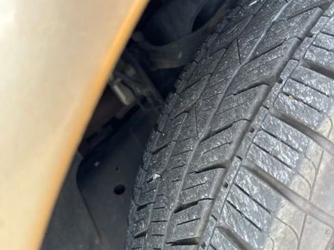 Used 2014 Ford Expedition EL XLT w/ Equipment Group 202A RWD image 13