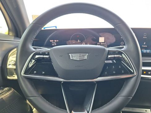 Certified 2024 Cadillac Lyriq Tech AWD/4WD image 18