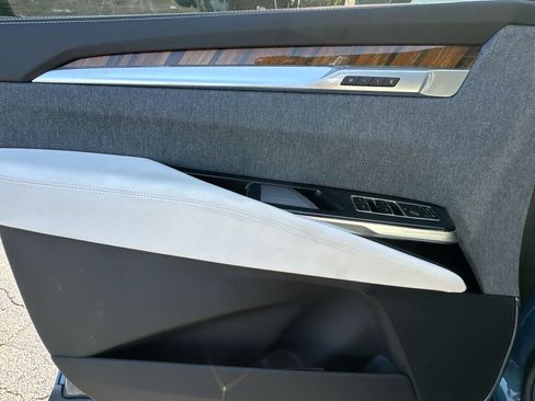Used 2026 Cadillac Escalade Platinum Sport w/ LPO, Floor Liner Package RWD image 15