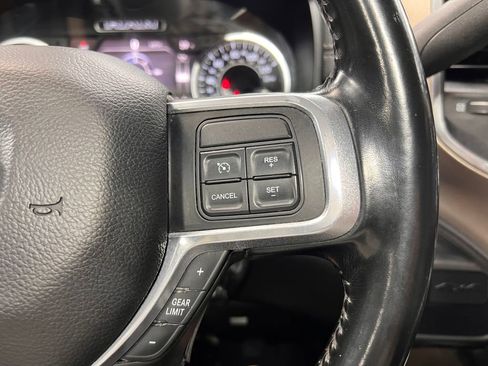 Used 2020 RAM 2500 Laramie AWD/4WD image 11