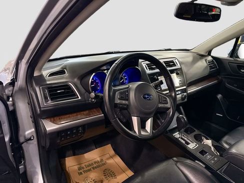 Used 2015 Subaru Outback 2.5i Limited image 10