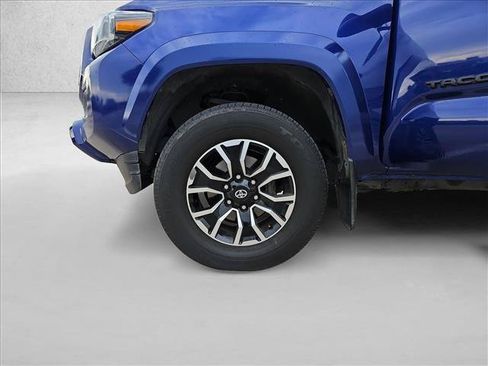 Used 2023 Toyota Tacoma TRD Sport w/ Technology Package RWD image 20