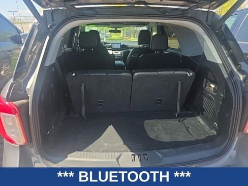 Used 2023 Ford Explorer XLT w/ Equipment Group 202A AWD/4WD image 7