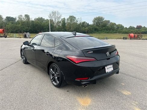Used 2024 Acura Integra A-Spec image 11
