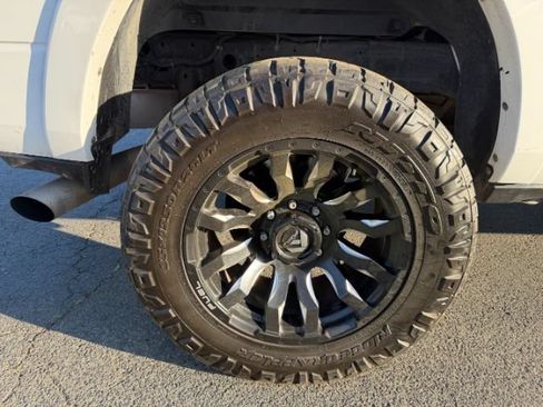 Used 2019 RAM 2500 Limited AWD/4WD image 18