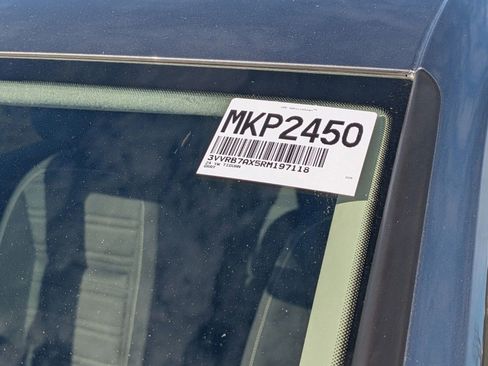 Used 2024 Volkswagen Tiguan S image 27