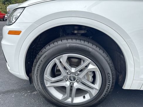 Used 2018 Audi Q5 2.0T Premium image 31