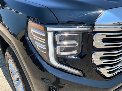 Used 2026 GMC Sierra 1500 Denali w/ Technology Package AWD/4WD image 27