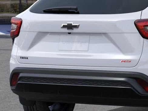 New 2026 Chevrolet Trax RS w/ Driver Confidence Package image 14
