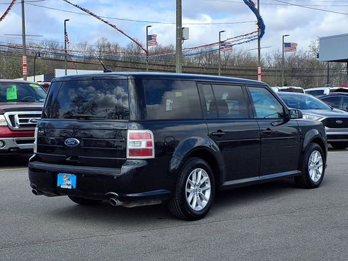 Used 2014 Ford Flex SE image 2