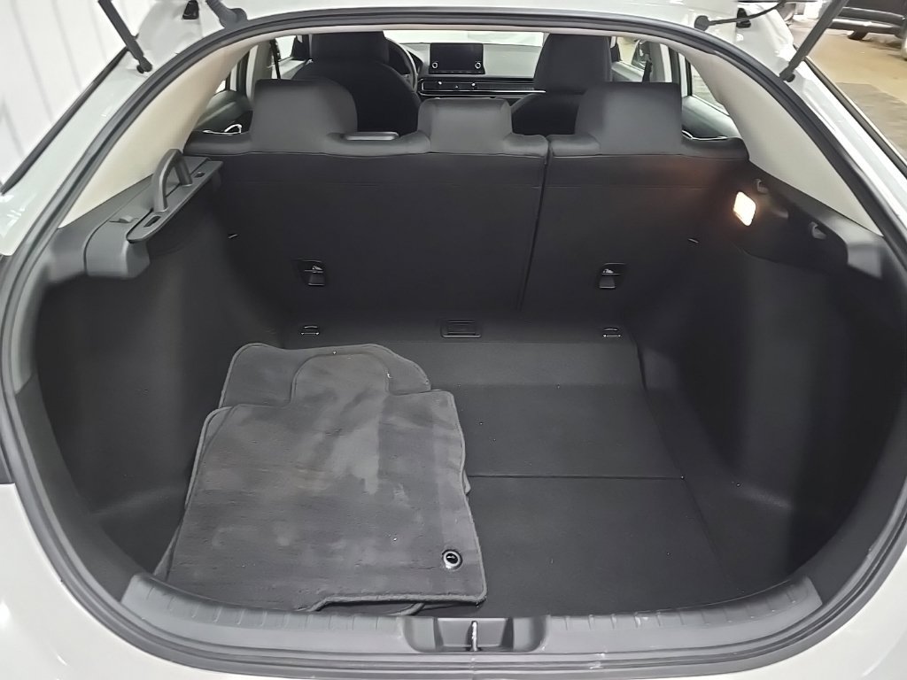 Used 2023 Honda Civic LX image 11