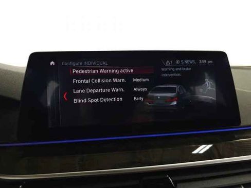 Used 2019 BMW 530i xDrive w/ Convenience Package image 25