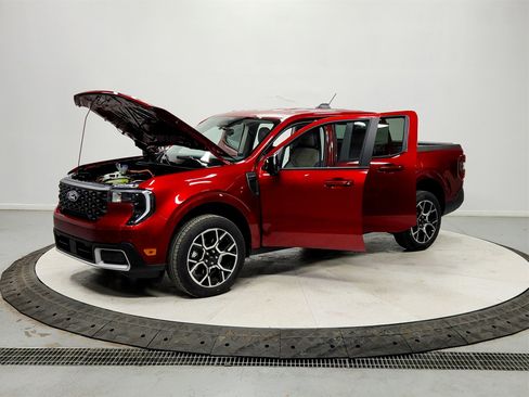 New 2026 Ford Maverick Lariat w/ 4K Tow Package image 11