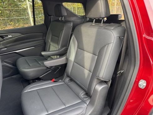 Certified 2024 Chevrolet Traverse LT image 23