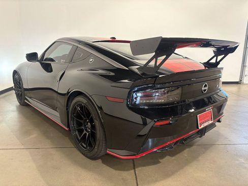 Used 2024 Nissan Z NISMO w/ Floor Mat Package RWD image 6