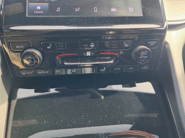 Used 2025 Jeep Grand Cherokee L Altitude AWD/4WD image 25