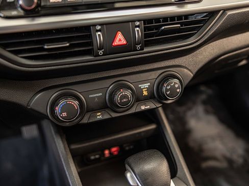 Used 2021 Kia Forte LXS image 27