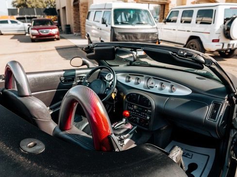 Used 2001 Plymouth Prowler RWD image 40