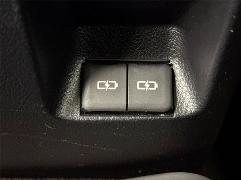 Certified 2024 Toyota 4Runner SR5 AWD/4WD image 34