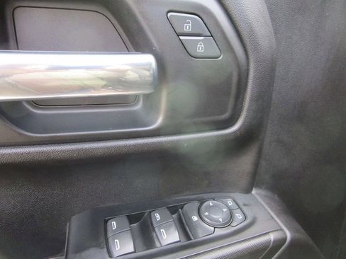 Used 2019 Chevrolet Silverado 1500 Custom Trail Boss w/ Custom Convenience Package image 30