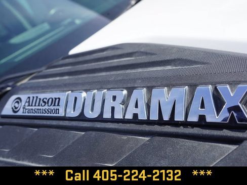 Used 2025 Chevrolet Silverado 2500 Custom w/ Custom Value Package AWD/4WD image 8