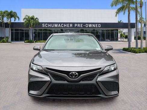 Used 2024 Toyota Camry SE FWD image 2