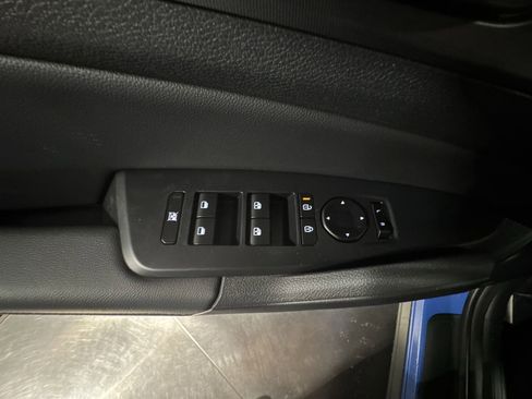 New 2026 Kia Sportage EX w/ EX Panorama Roof Package image 19