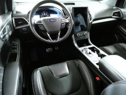 Used 2022 Ford Edge ST AWD/4WD image 4