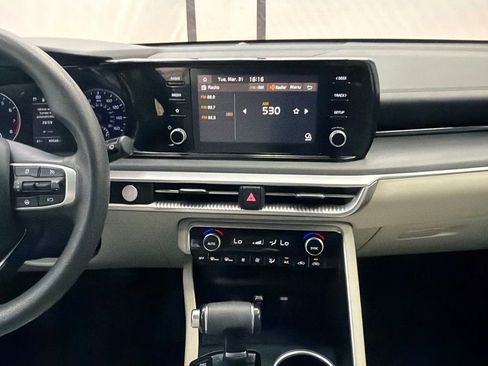 Used 2022 Kia K5 LXS image 27