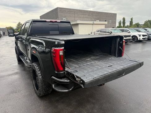 Used 2024 GMC Sierra 3500 Denali w/ Denali Reserve Package AWD/4WD image 13