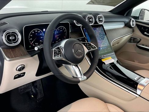 New 2026 Mercedes-Benz GLC 300 4MATIC image 6
